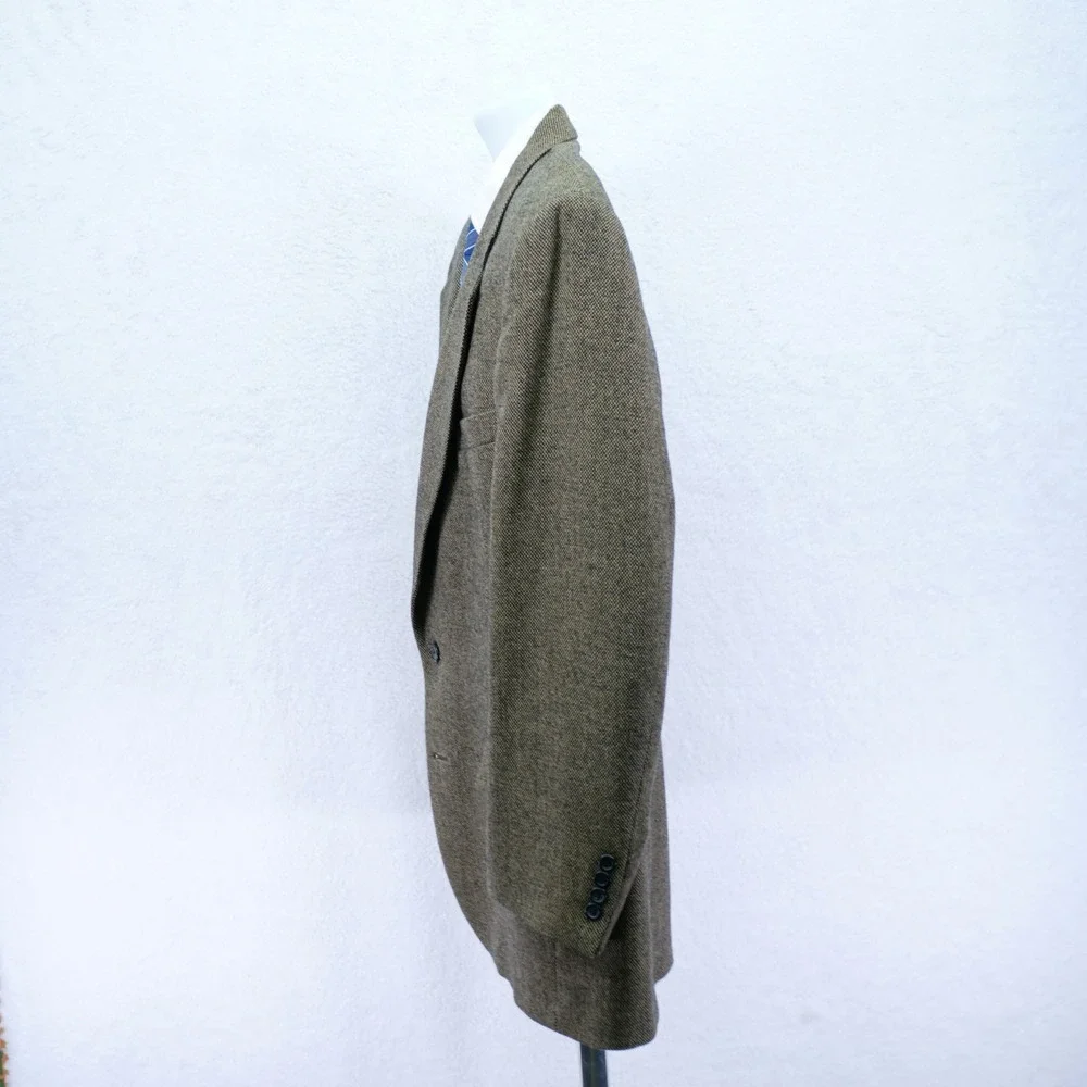 Jos A Bank Kent Tweed Wool Black Tan‎ Green Check 2 Button 1 Vent Sport Coat 44R
